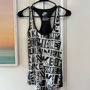 Nike Women's Grey and White Loose-fit Tank Top